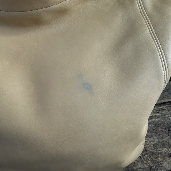 Vintage Coach Soho Duffle 4082 Tote Shoulder Bag Chamois Yellow 1996 Leather - Picture 4 of 14